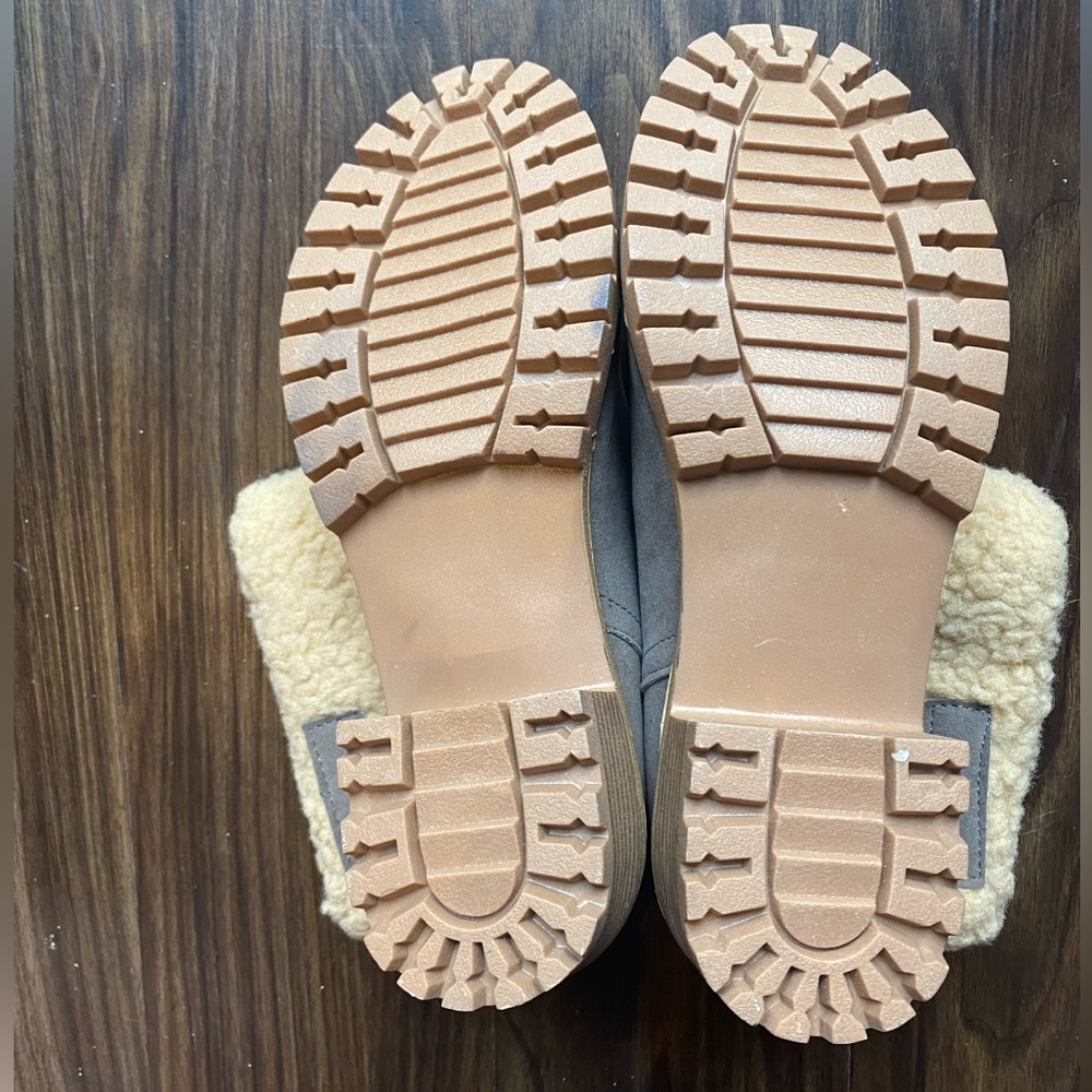 Winter Booties - image 4